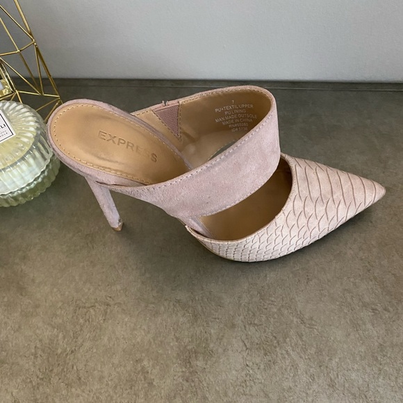 Pink Express Heels - Picture 5 of 5